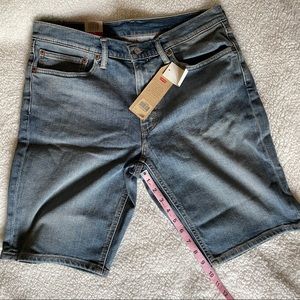 Levi’s Men’s Shorts 🩳